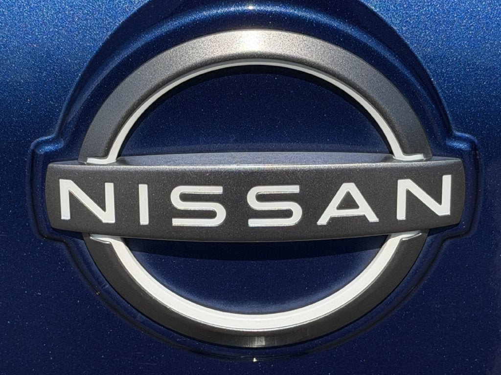 Used 2022 Nissan Rogue SV AWD/4WD image 34