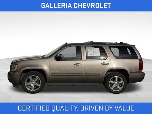 Used 2013 Chevrolet Tahoe LTZ RWD image 4