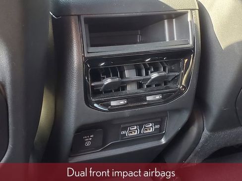 Used 2024 Jeep Grand Cherokee Altitude AWD/4WD image 34