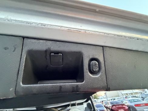 Used 2016 GMC Yukon XL Denali w/ Open Road Package image 61