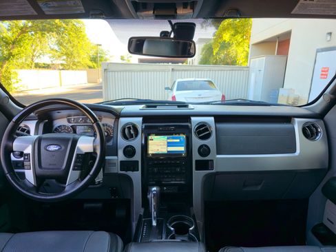 Used 2012 Ford F150 Platinum image 18