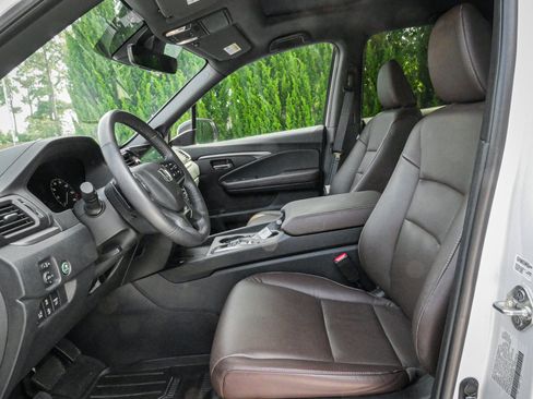 Used 2024 Honda Ridgeline RTL image 7