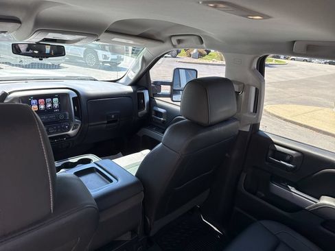 Used 2018 Chevrolet Silverado 1500 LT w/ All Star Edition AWD/4WD image 25