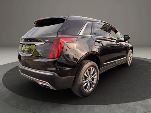 Used 2021 Cadillac XT5 Premium Luxury image 5