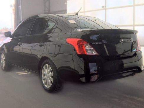Used 2016 Nissan Versa S Plus FWD image 6