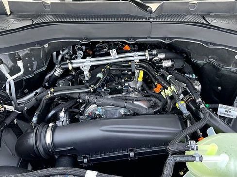New 2026 Ford Explorer Active AWD/4WD image 11