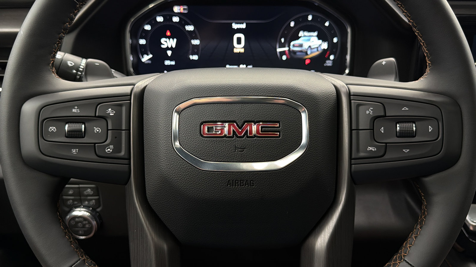 Used 2026 GMC Sierra 1500 AT4 w/ AT4 Premium Package AWD/4WD image 28