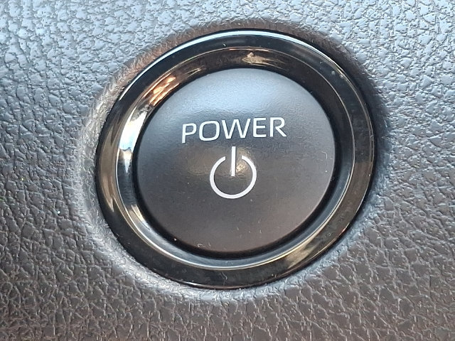 Used 2025 Toyota Camry LE FWD image 26
