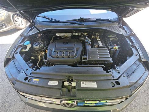 Used 2020 Volkswagen Tiguan S FWD image 18