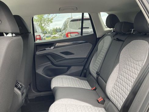 New 2025 Volkswagen Tiguan S image 13