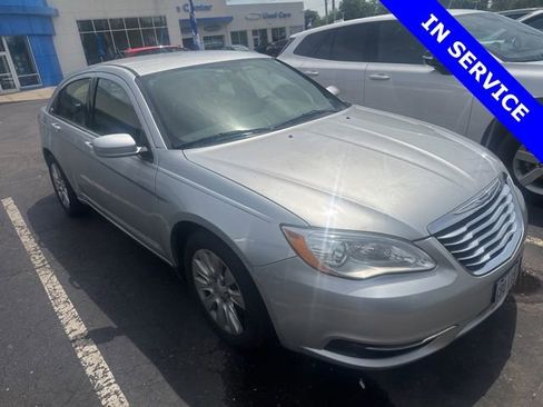 Used 2012 Chrysler 200 LX FWD image 1