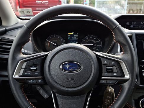 Used 2022 Subaru Crosstrek 2.0i Premium image 18