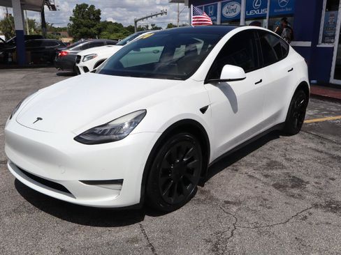 Used 2020 Tesla Model Y Long Range AWD/4WD image 7