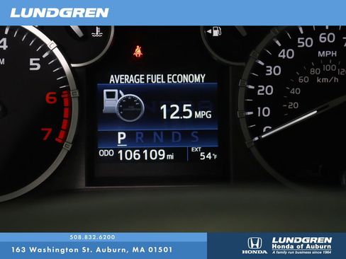 Used 2017 Toyota Tundra SR5 w/ SR5 Upgrade Package AWD/4WD image 19
