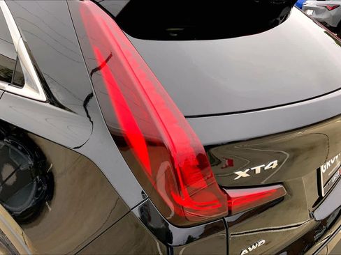 Used 2023 Cadillac XT4 Premium Luxury image 29