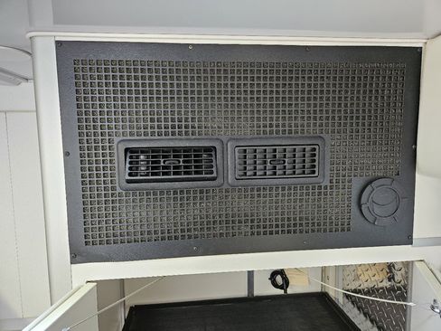 Used 2016 Ford F350 XLT image 42