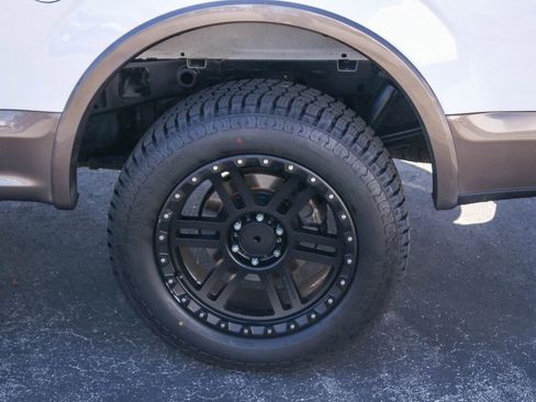 Used 2019 Ford F150 King Ranch image 6