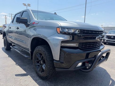 Used 2020 Chevrolet Silverado 1500 LT Trail Boss w/ Bed Protection Package AWD/4WD image 12