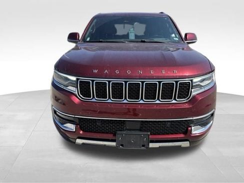 Used 2022 Jeep Wagoneer Series III AWD/4WD image 7