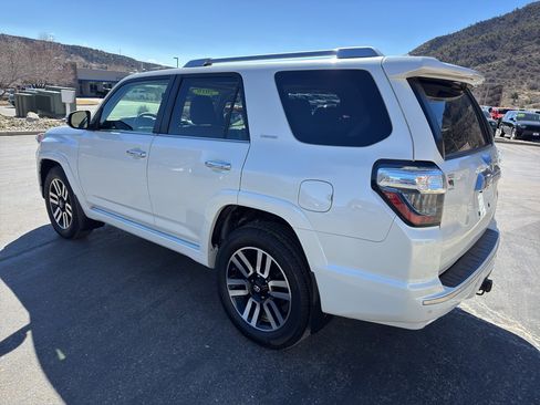 Used 2016 Toyota 4Runner Limited image 5