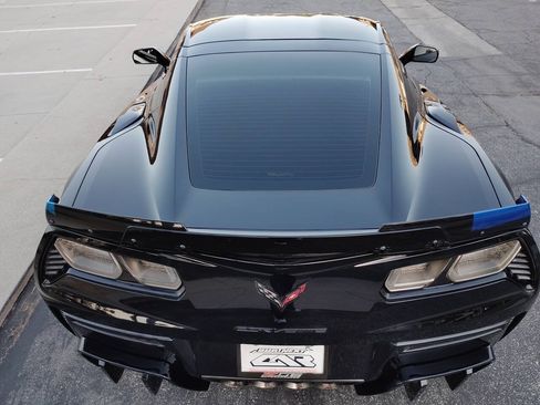Used 2016 Chevrolet Corvette Z06 w/ 3LZ Preferred Equipment Group RWD image 30