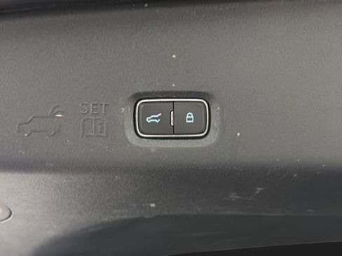 Used 2025 Ford Expedition Platinum w/ Driver's Package image 29