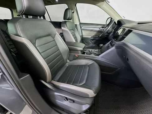 Used 2021 Volkswagen Atlas SEL Premium image 15