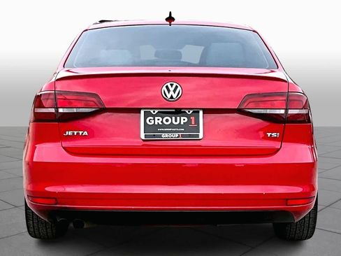 Used 2016 Volkswagen Jetta Sport w/ Lighting Package image 4
