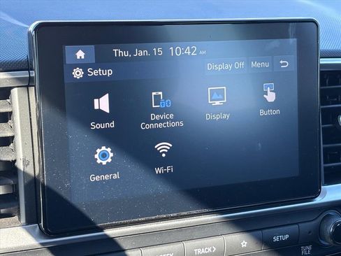 Used 2025 Hyundai Venue SEL image 21