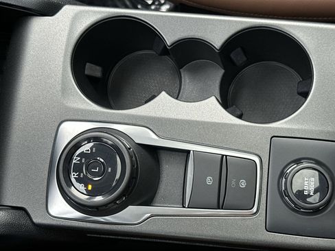 Certified 2025 Ford Bronco Sport Outer Banks w/ Outer Banks Tech Package+ AWD/4WD image 30