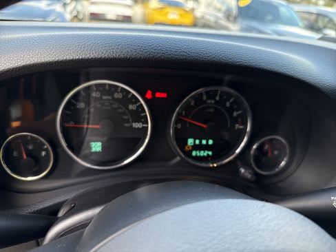 Used 2012 Jeep Wrangler Sahara w/ Connectivity Group image 27