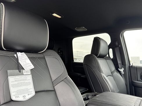 New 2026 RAM 2500 Limited image 15