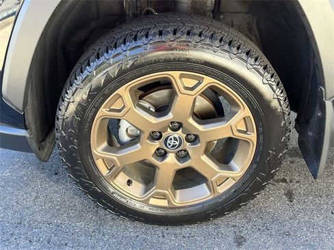 Used 2024 Toyota RAV4 AWD Hybrid image 8