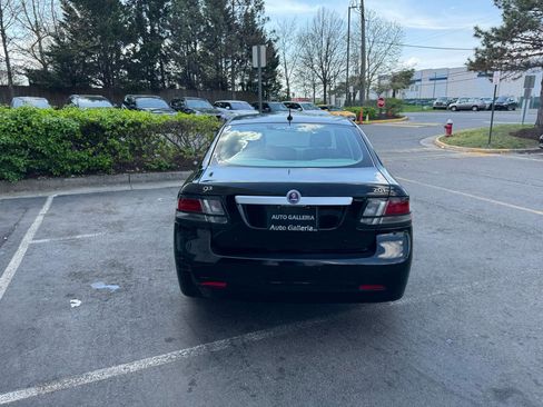 Used 2008 Saab 9-3 2.0T w/ Moonroof Package image 6