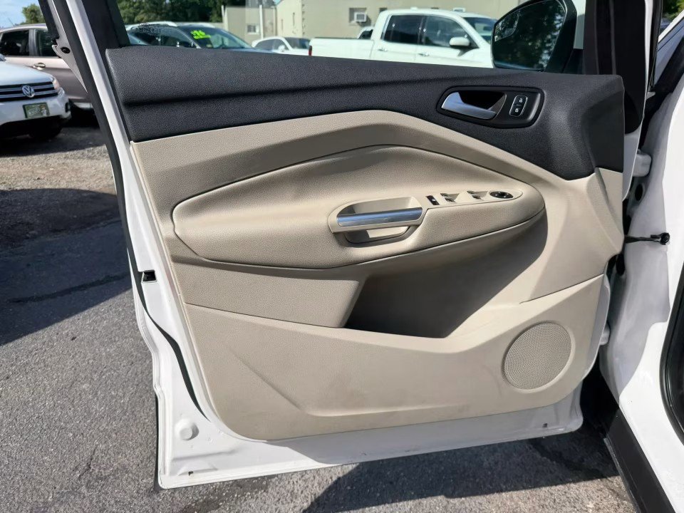 Used 2019 Ford Escape SE AWD/4WD image 11