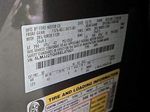 New 2025 Lincoln Navigator Black Label image 23