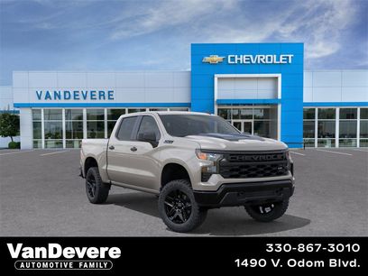 New 2026 Chevrolet Silverado 1500 Custom Trail Boss w/ Dark Appearance Package