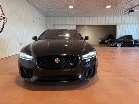 Used 2018 Jaguar XF S image 5
