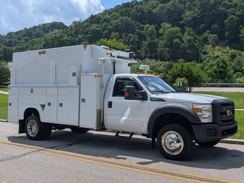 Used 2011 Ford F550 2WD Regular Cab Super Duty w/ Payload Upgrade Pkg image 3