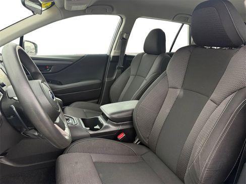 Used 2021 Subaru Outback 2.5i image 9