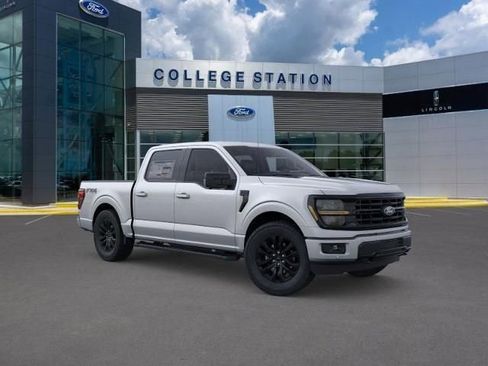 New 2025 Ford F150 XLT w/ Equipment Group 302A MID image 7