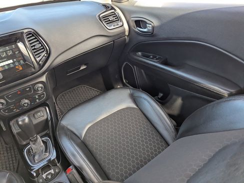 Used 2021 Jeep Compass Latitude w/ Sun and Sound Group image 19