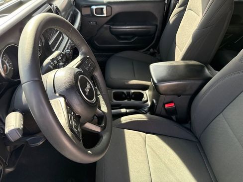 Used 2023 Jeep Wrangler Sport S image 20