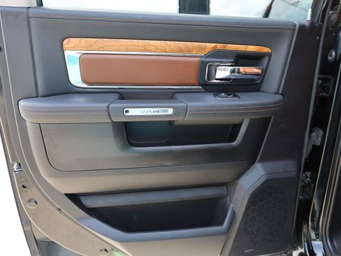 Used 2015 RAM 2500 Longhorn w/ Convenience Group image 40