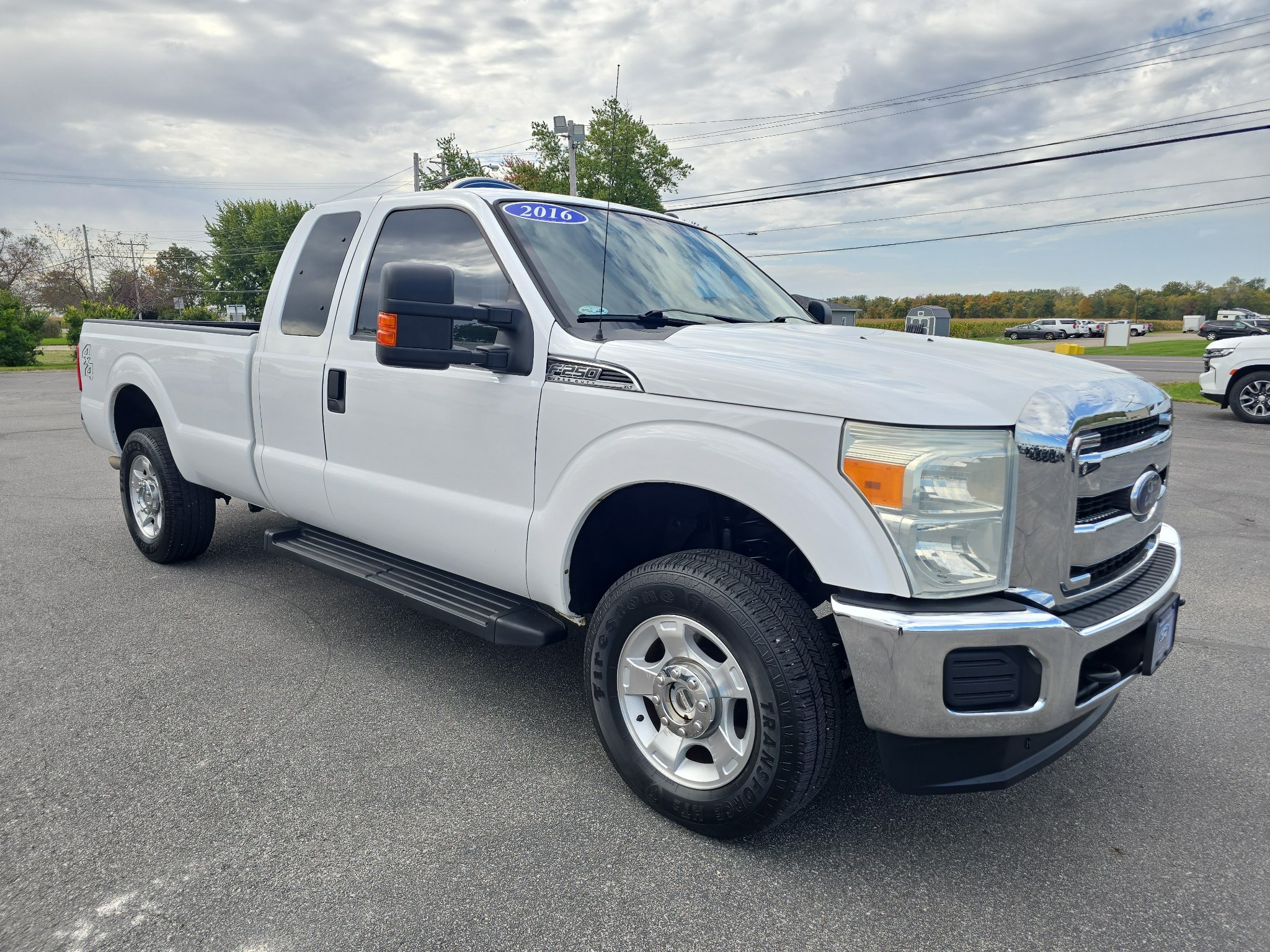 Used 2016 Ford F250 XLT AWD/4WD image 4