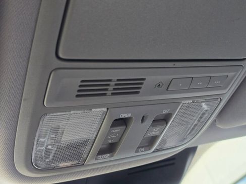 Used 2019 Honda CR-V EX-L image 34