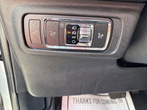 Used 2022 Lincoln Corsair Reserve w/ Equipment Group 201A image 10