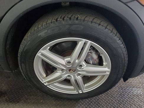 Used 2012 Porsche Cayenne image 20