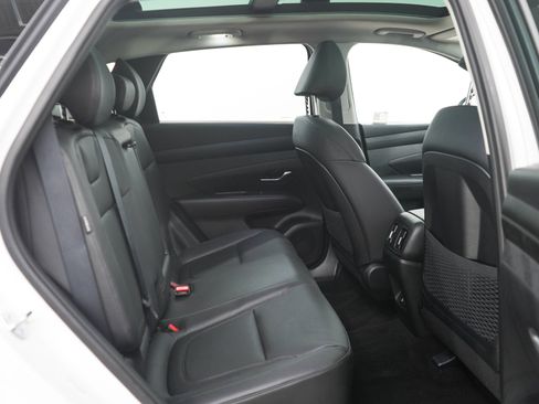 Used 2025 Hyundai Tucson SEL AWD/4WD image 12