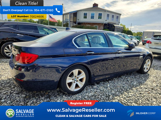 Used 2012 BMW 528i xDrive Sedan AWD/4WD image 4